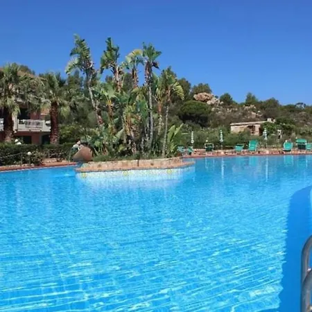 La Casa Al Rais Aparthotel *